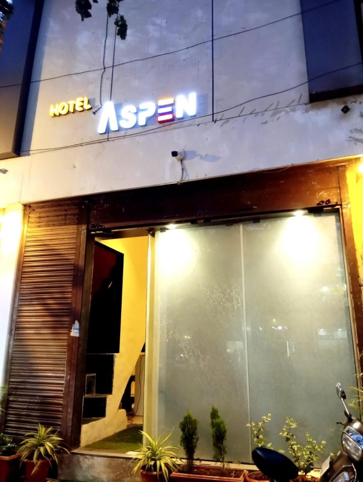 Hotel Aspen Bombay Extérieur photo