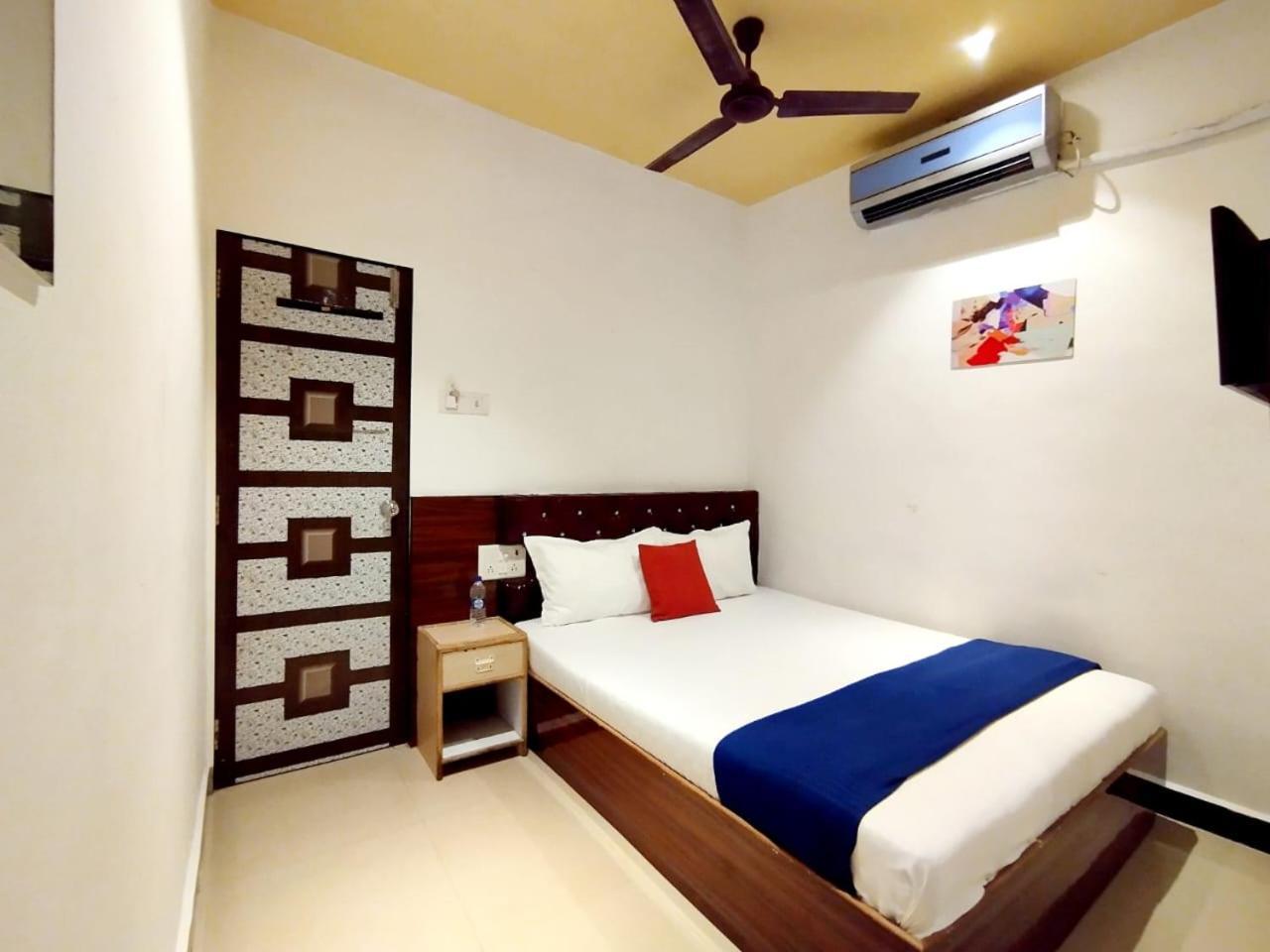 Hotel Aspen Bombay Extérieur photo